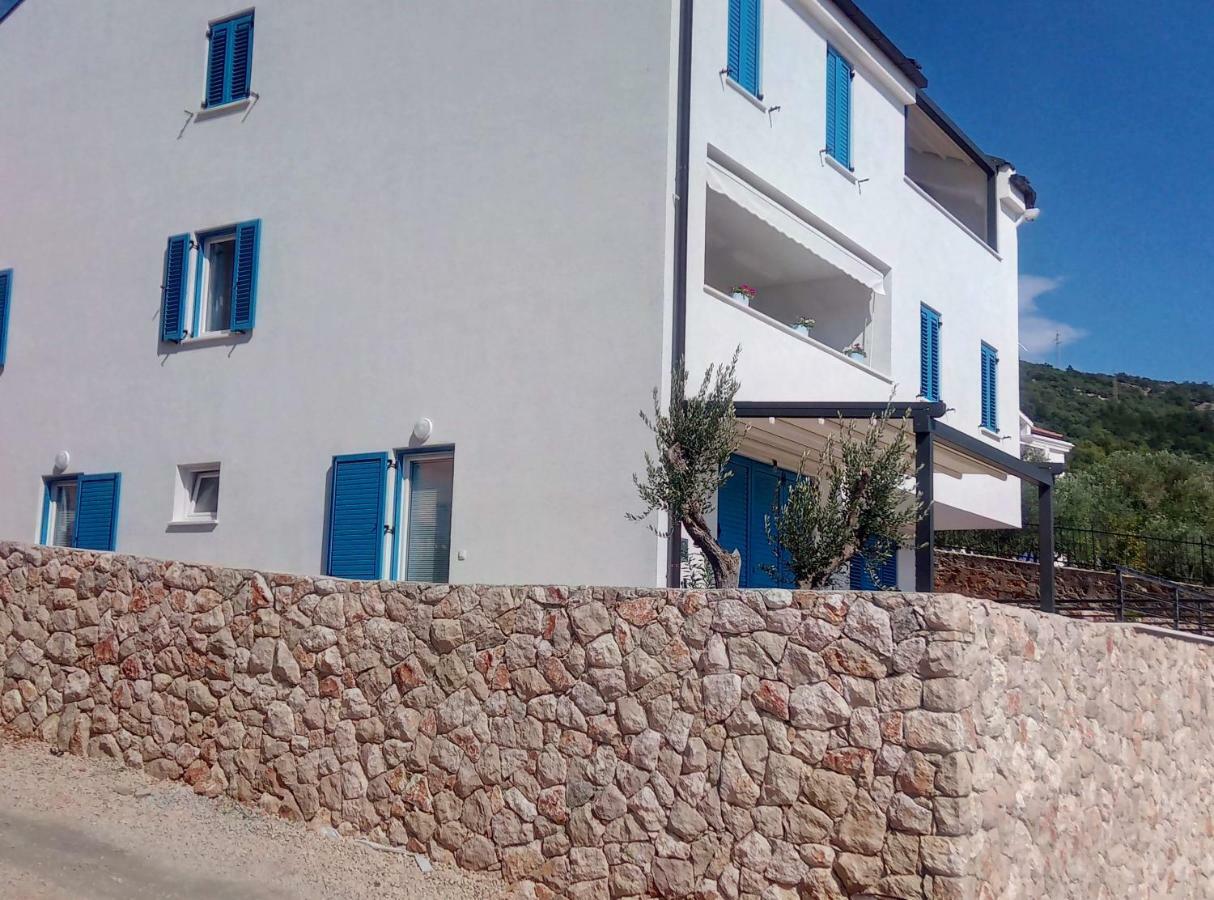 Lorena Cres Buitenkant foto